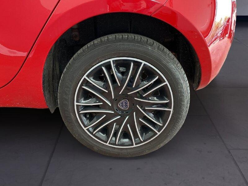 Lancia Ypsilon III 2021 1.0 firefly hybrid Gold s&s 70cv