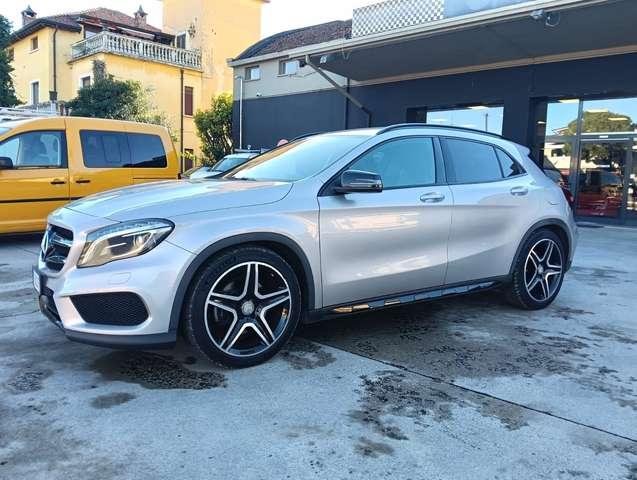 Mercedes-Benz GLA 220 d 4matic PREMIUM 177cv auto