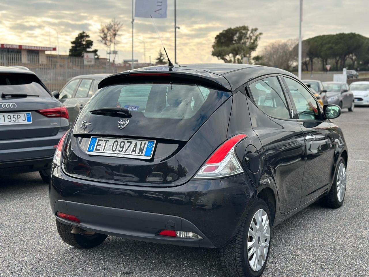 Lancia Ypsilon 1.3 MJT 16V 95 CV 5 porte S&S Platinum