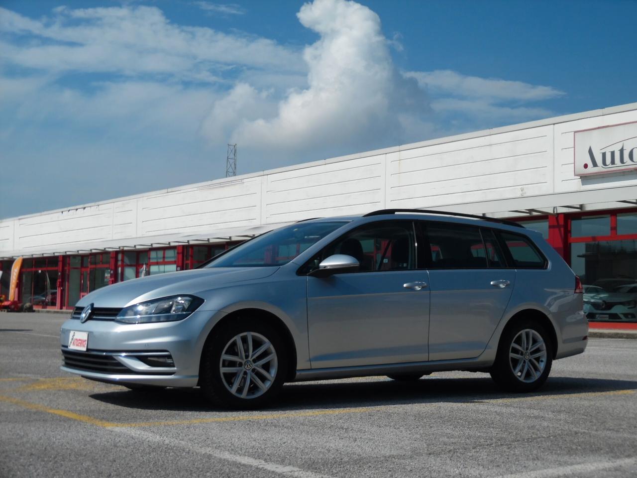 Volkswagen Golf Variant 1.6 TDI 115 CV Business BlueMotion Technology