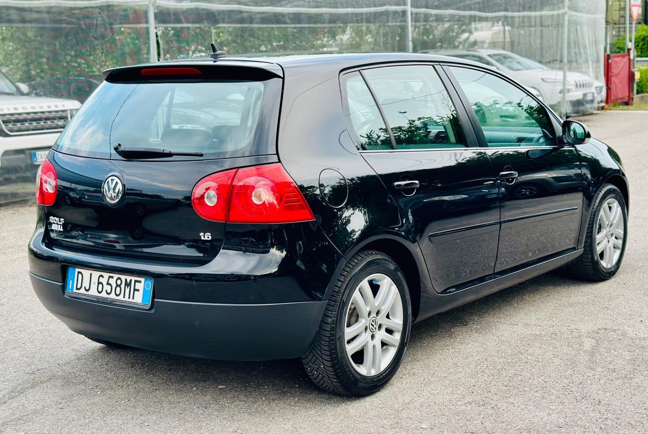 Volkswagen 5 2007 Golf 1.6 16V FSI 5p. OK NEOPATENTATI