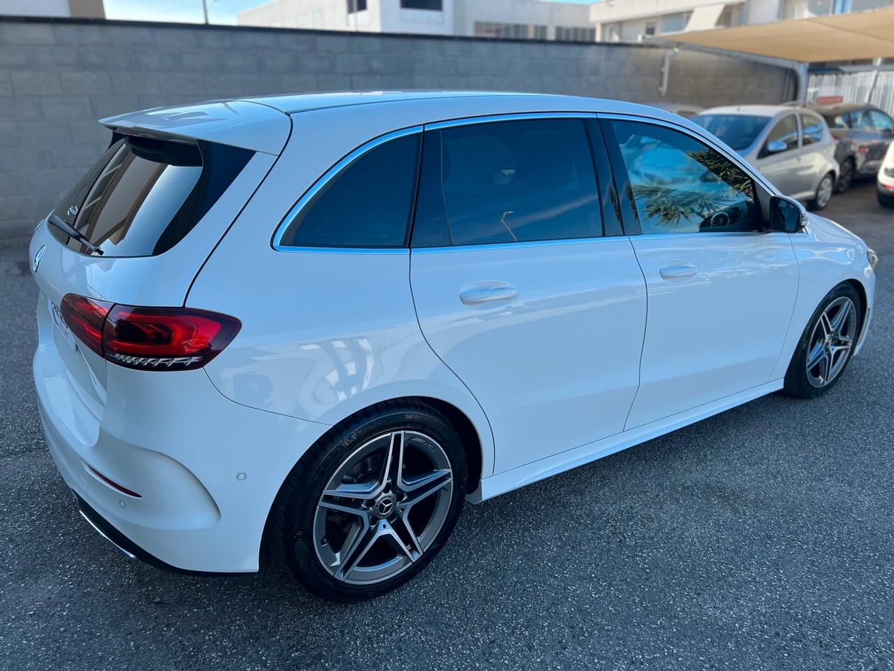 Mercedes-benz B 200 d Premium AMG auto VIRTUAL/PELLE/LED/LUCI PERF.