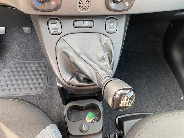 Fiat Panda 1.0 FireFly S&S Hybrid City Life 2022 Iva Deducibile