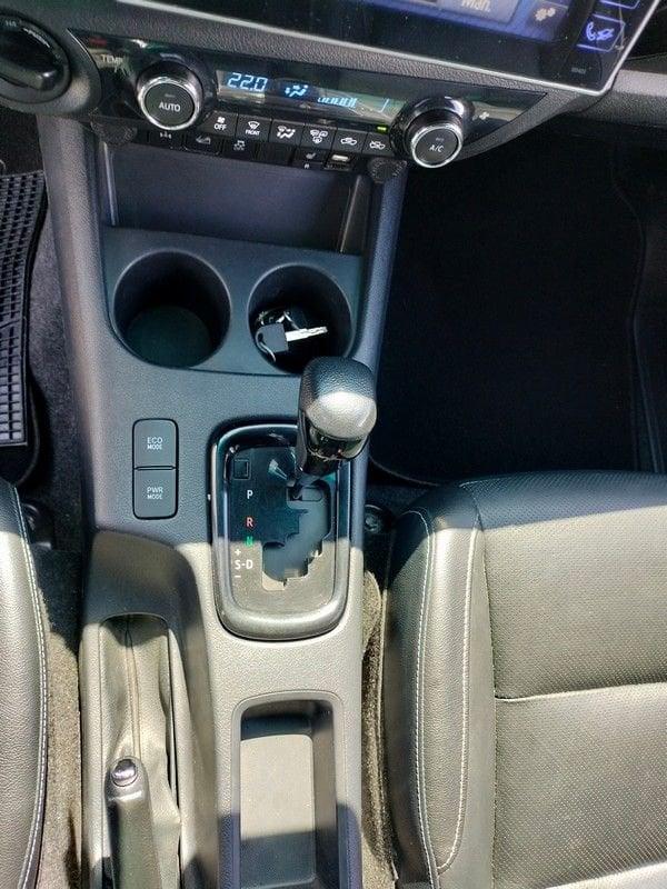 Toyota Hilux 2.4 D-4D A/T 4WD 4 porte Double Cab Executive+ con Hard Deck!!