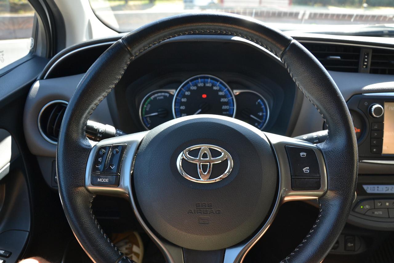 Toyota Yaris 1.5 HYBRID ACTIVE **KM77000**OK NEOPATENTATI**