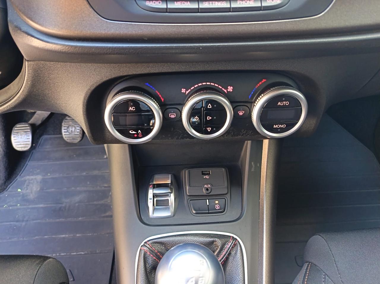 Alfa Romeo Giulietta 1.6 JTDm-2 105 CV Distinctive
