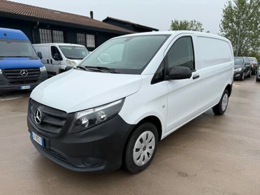 Mercedes Benz Vito 111 CDI 116 CV Furgone Compact