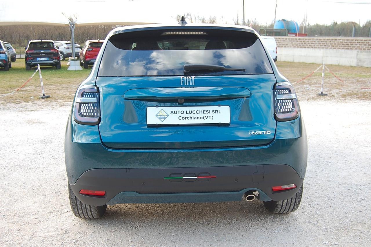 Fiat 600 Hybrid DCT MHEV La Prima