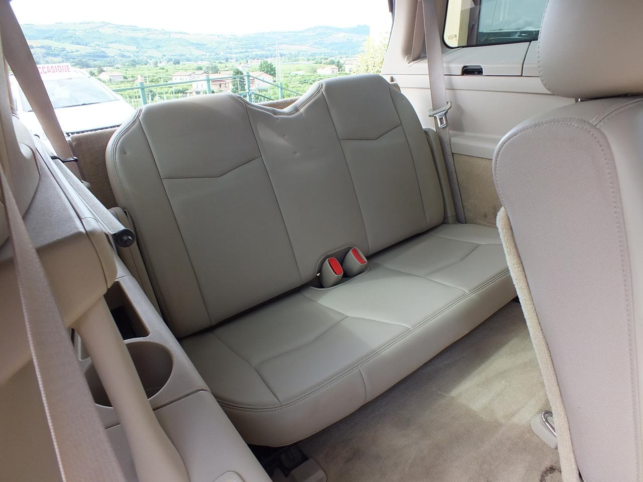 CADILLAC SRX 3.6 V6 AUTOM.4X4 7-POSTI