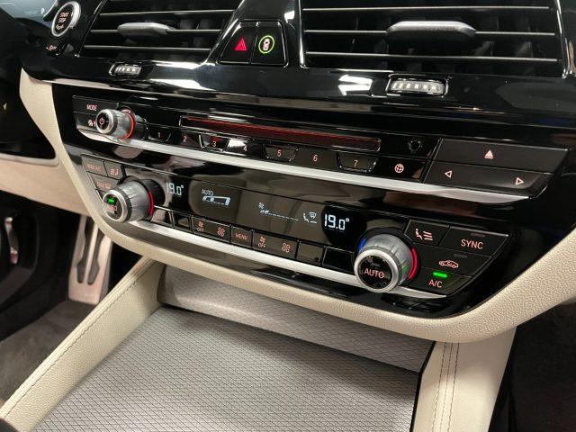BMW 520 520D TOURING M-SPORT AUTO
