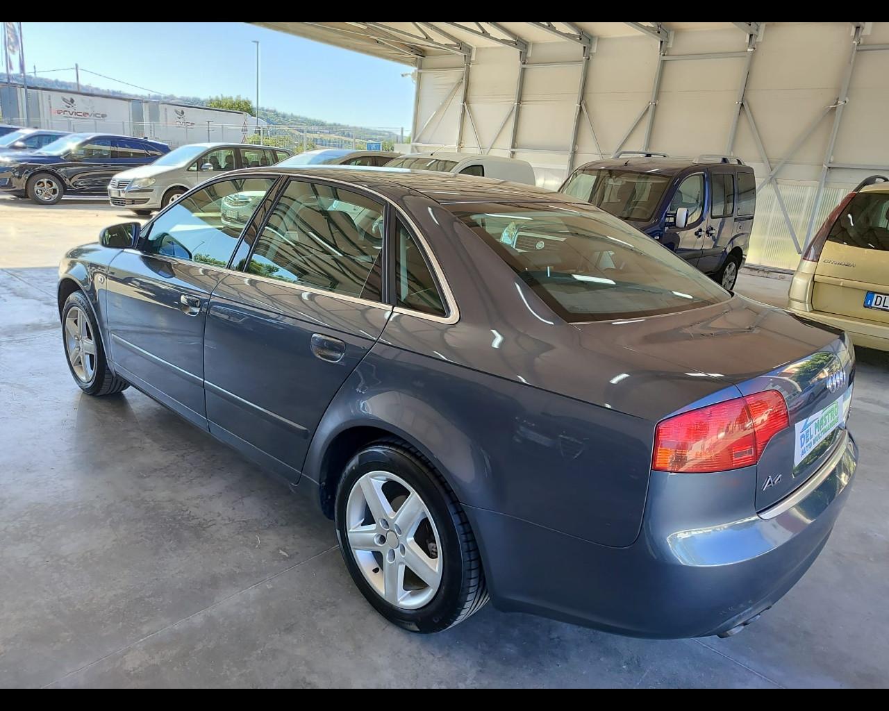 AUDI A4 3ª serie - A4 1.9 TDI