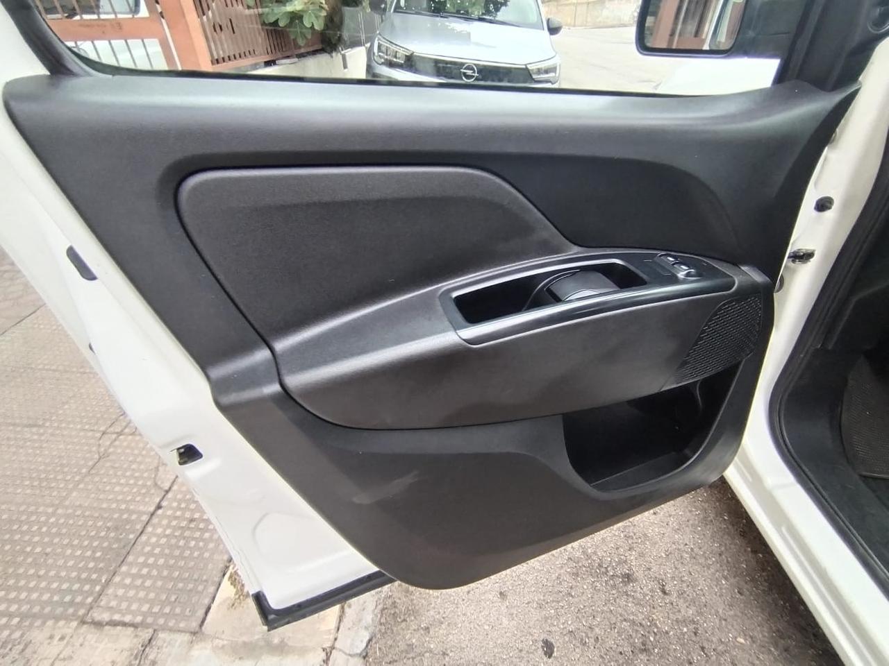 Fiat Doblo Doblò 1.3 MJT PC Combi N1