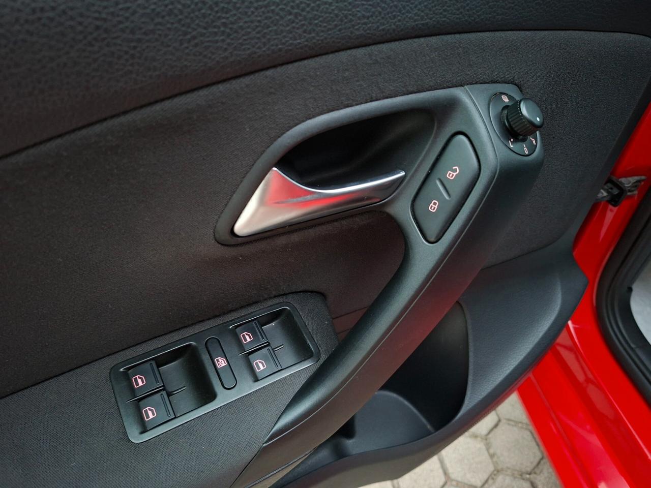 Volkswagen Polo 1.4 Comfortline *EURO 5A*