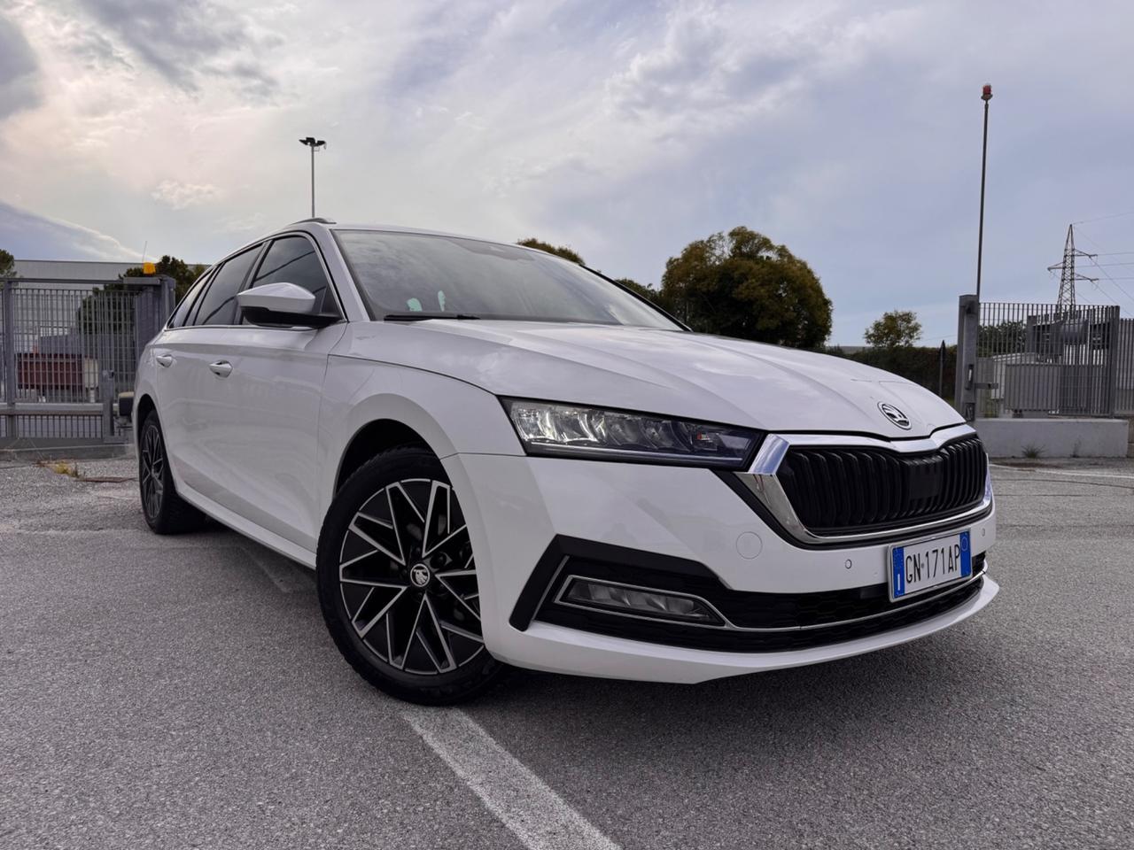 Skoda Octavia 1.5 G-TEC DSG Wagon Style