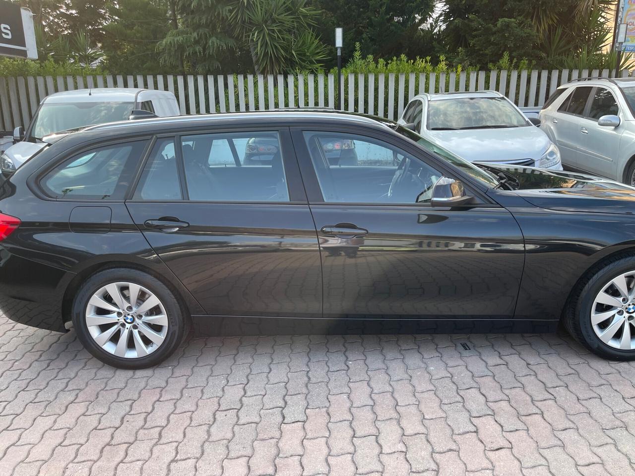 Bmw 318 d Touring Luxury