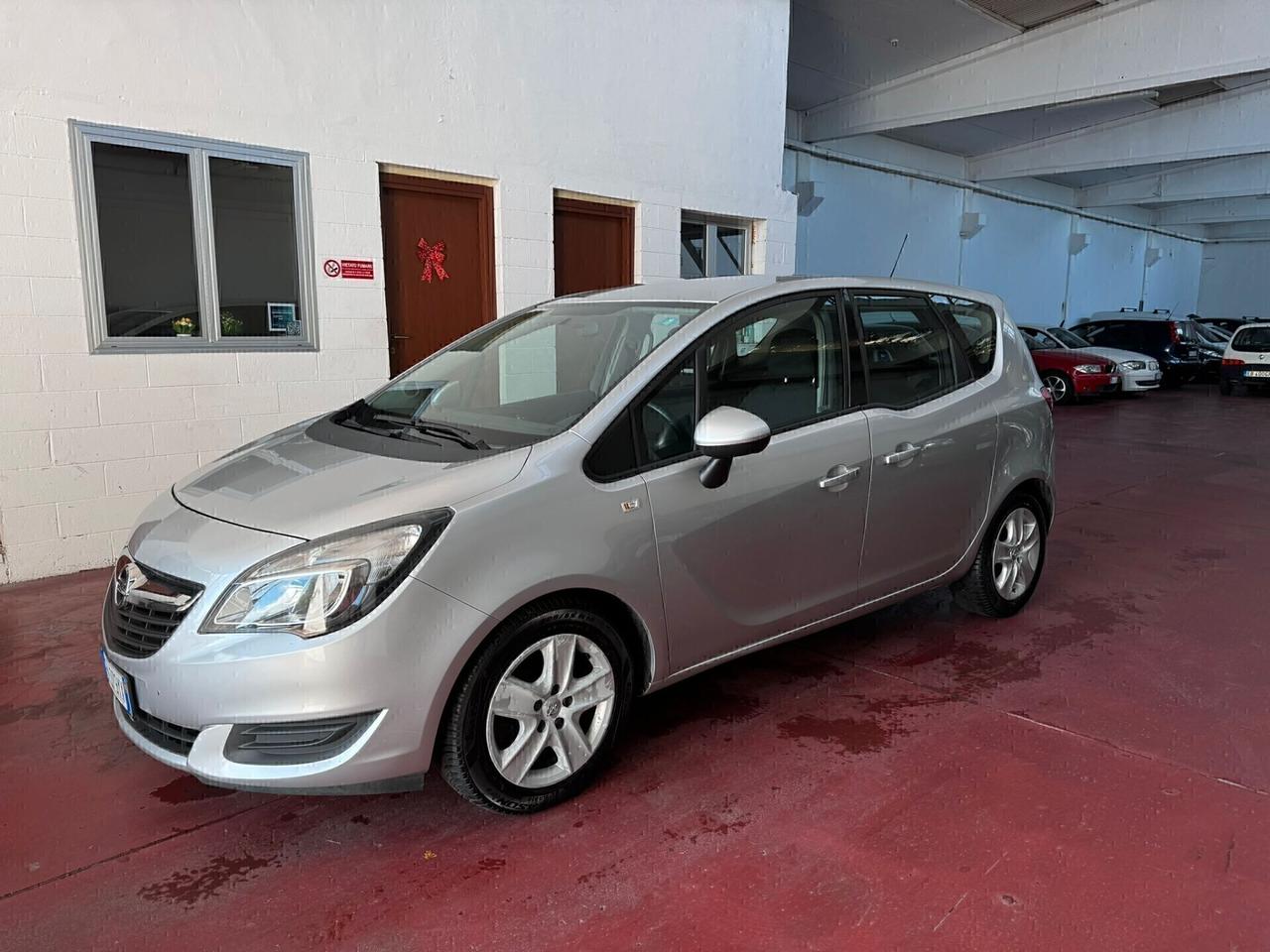 Opel Meriva 1.6 cdti STARTeSTOP COSMO NEOPAT e 6b può circolare dappertutto