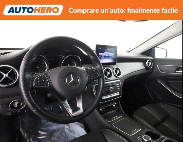 MERCEDES-BENZ GLA 180 Sport