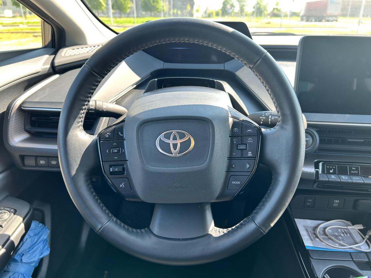 Toyota Prius 2.0 Plug-in Hybrid Lounge