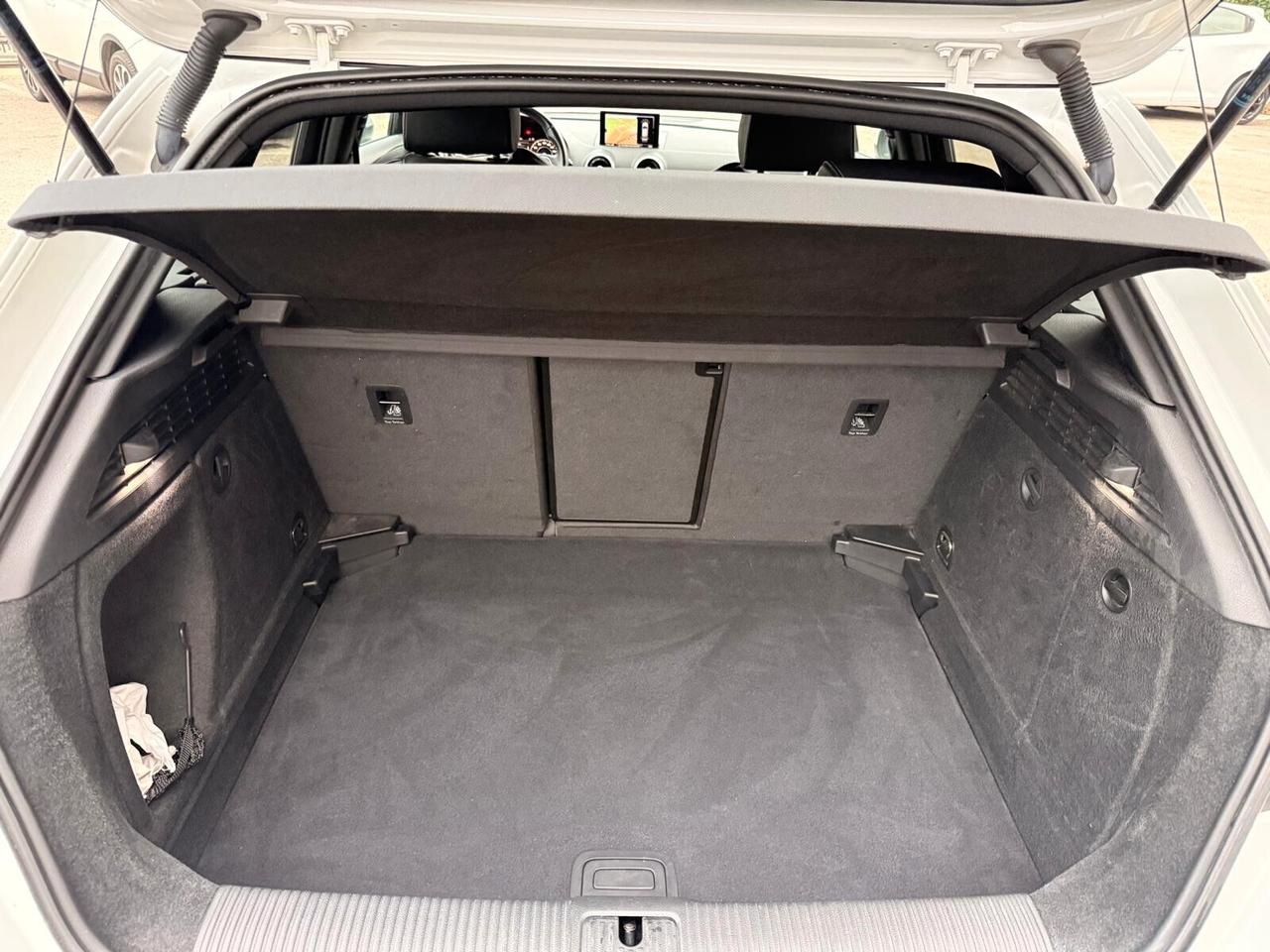 Audi A3 SPB 1.6 TDI 116 CV S-Line