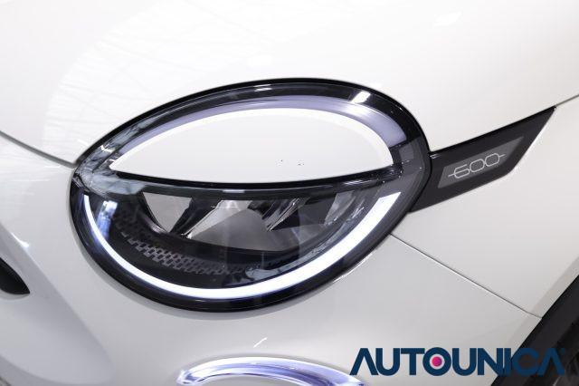 FIAT 600 HYBRID 110 CV DCT MHEV LA PRIMA AUTOMATICA