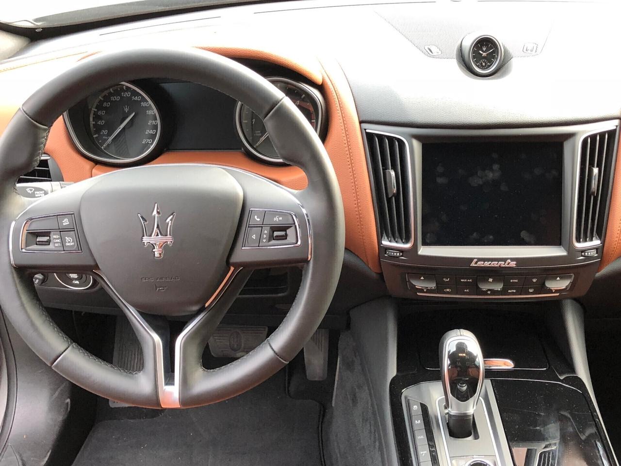 Maserati Levante V6 Diesel 275 CV AWD Granlusso