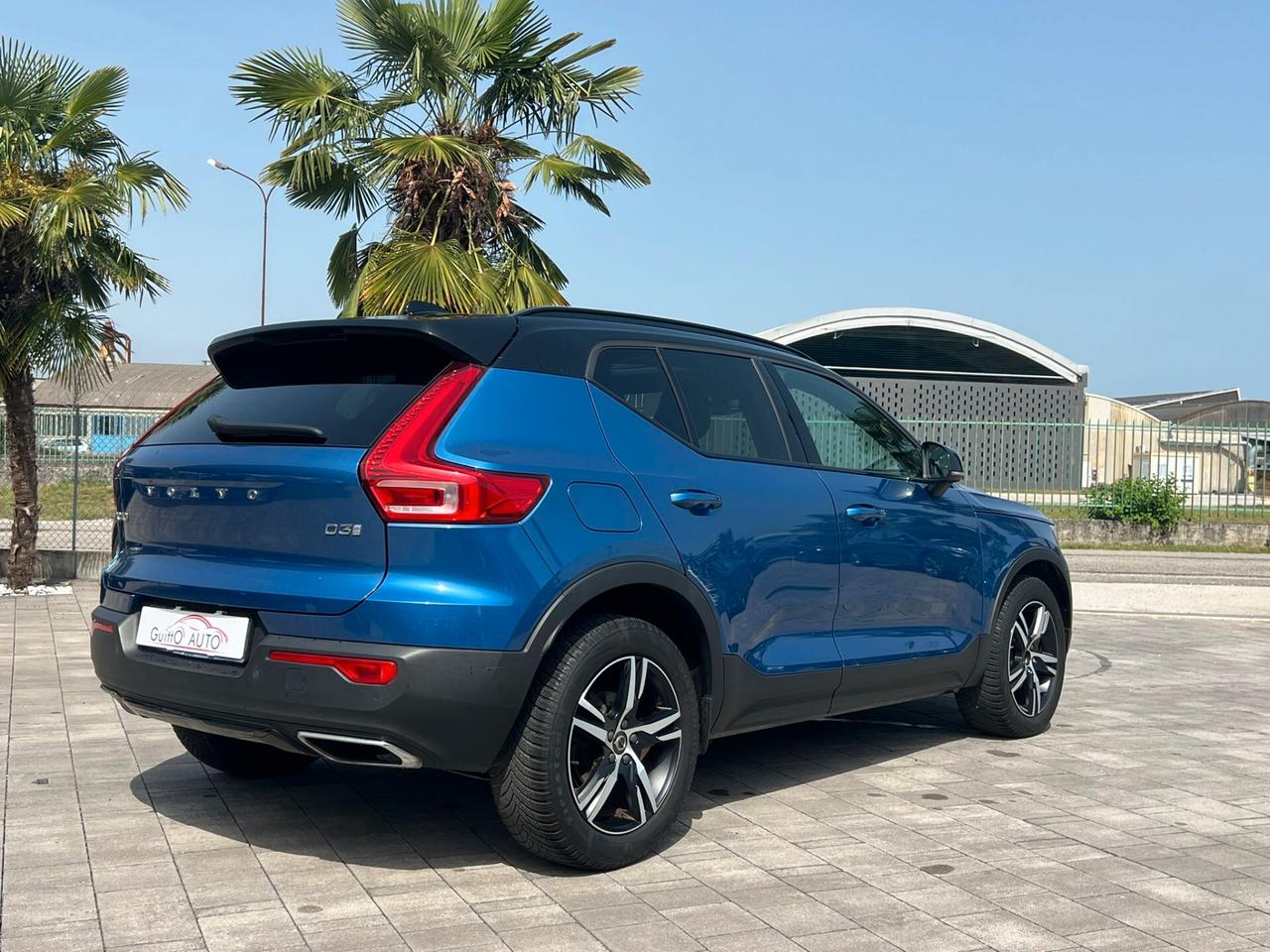Volvo XC40 D3 R-design