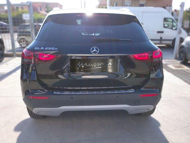 MERCEDES-BENZ GLA 250 E PHEV hybrid EQ Sport auto