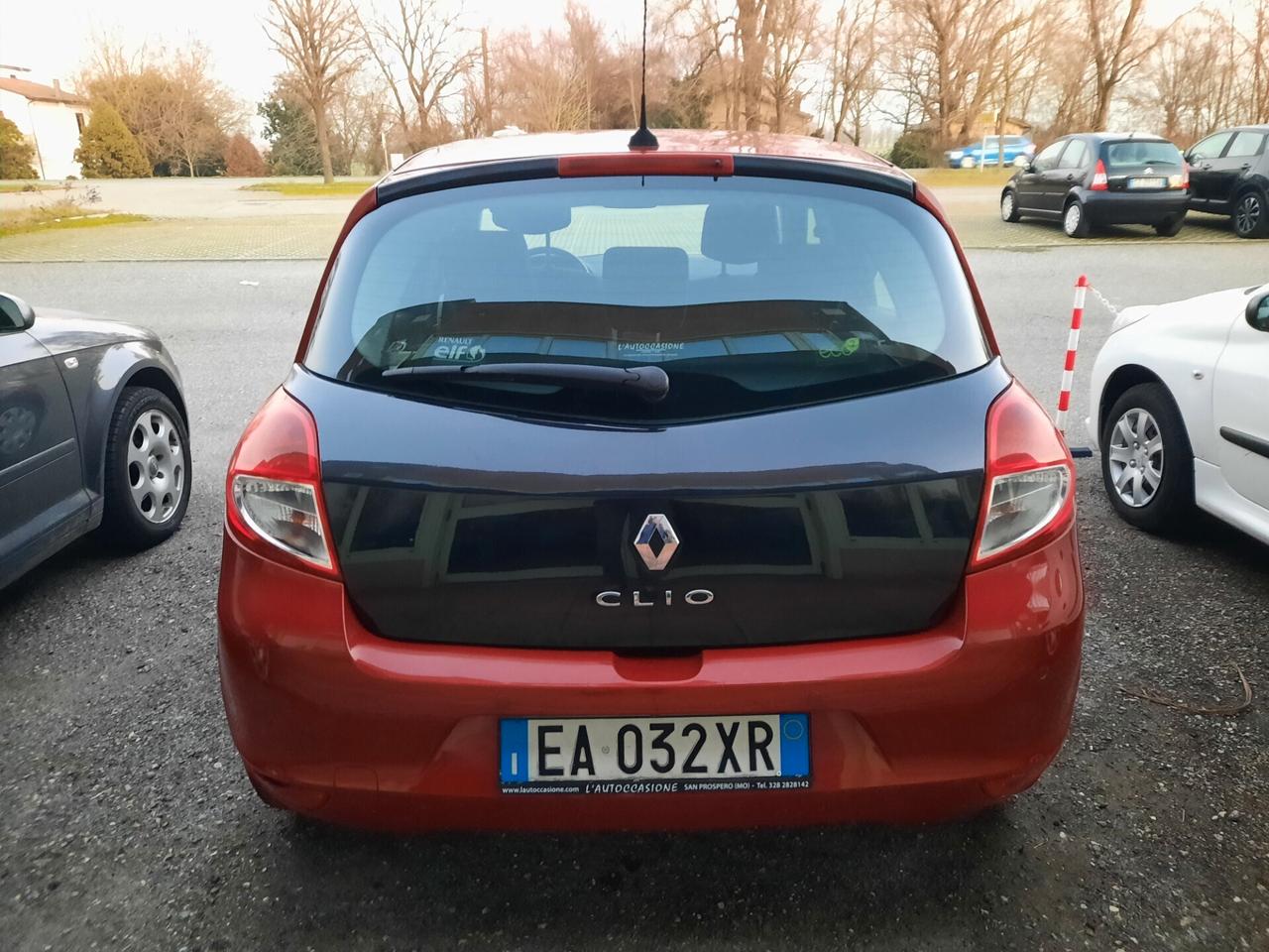 Renault Clio 1.2 16V GPL , BI-COLOR !!! NAVIGATORE !!! OK NEOPATENTATI !!!