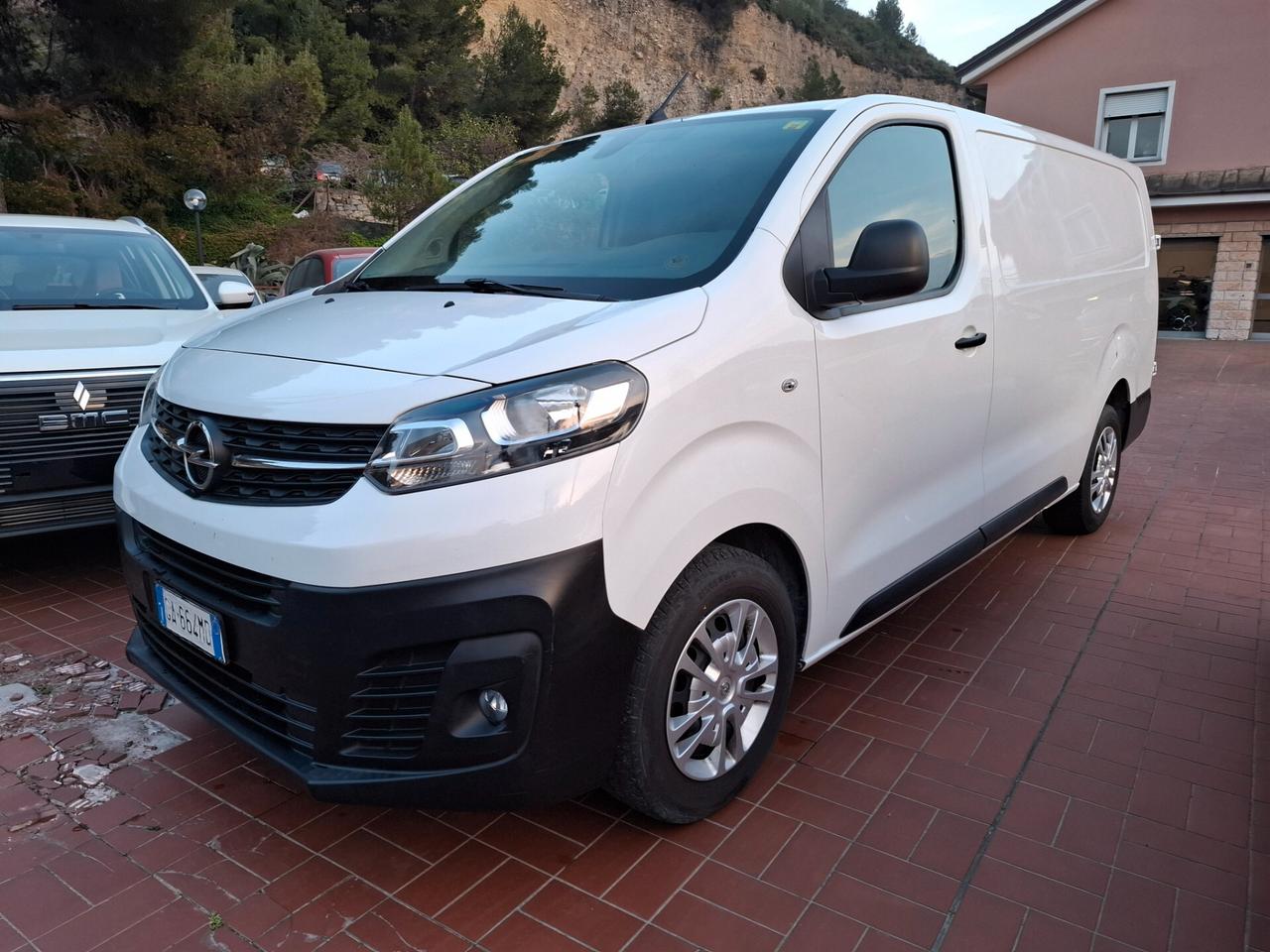 OPEL VIVARO L2H1 3 POSTI 2.0 DIESEL