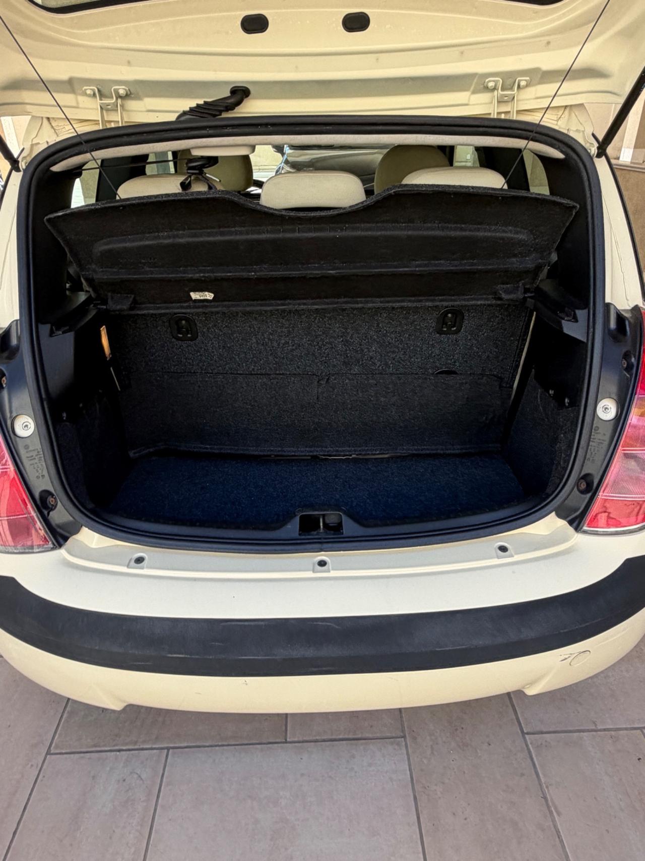 Lancia Ypsilon 1.3 Multijet 16V