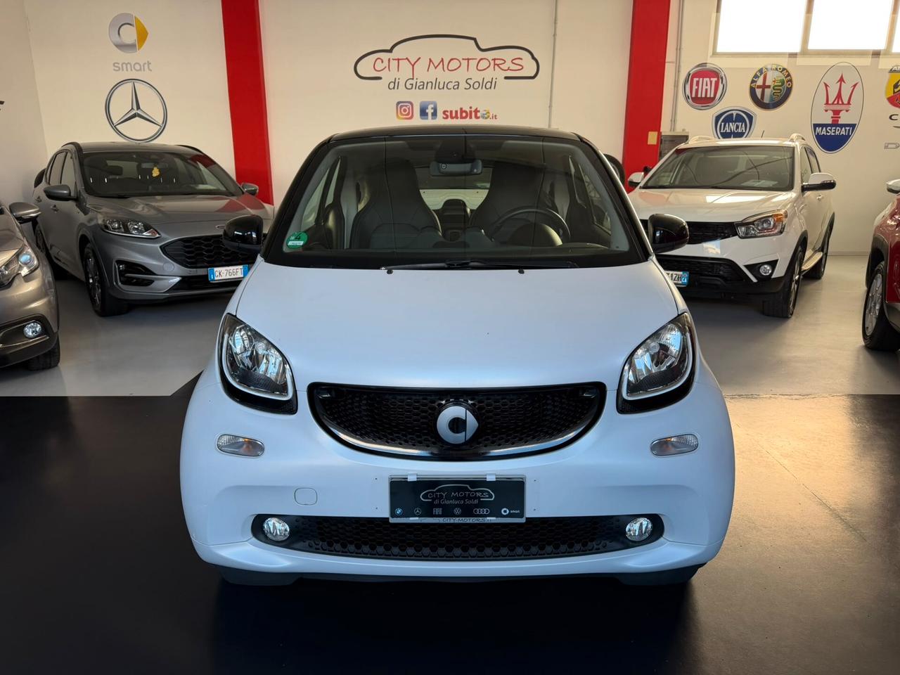 Smart ForTwo 70 1.0 Prime Navi Pelle