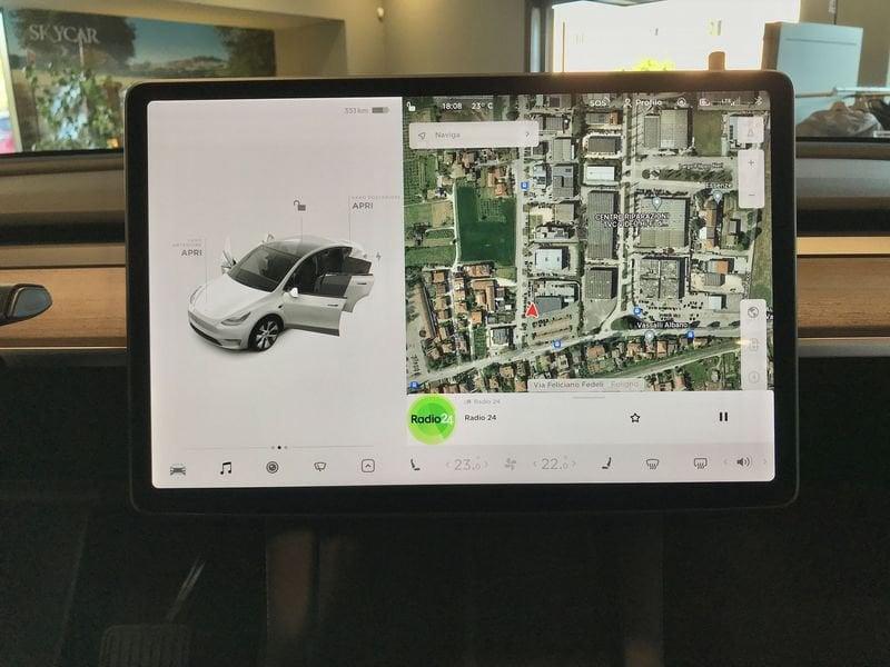 Tesla Model Y Long Range AWD
