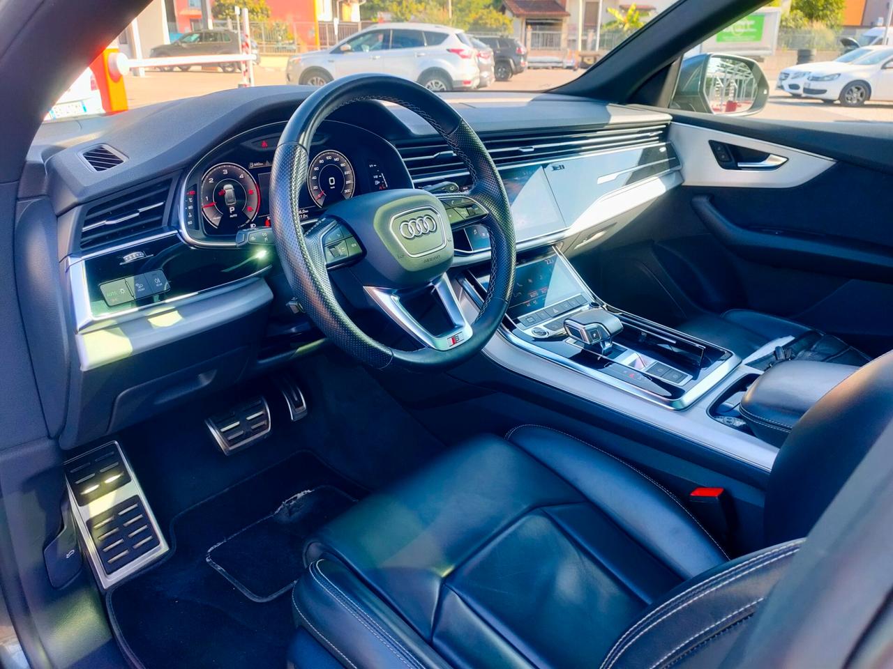 Audi Q8 45 TDI quattro tiptronic Sport S-LINE
