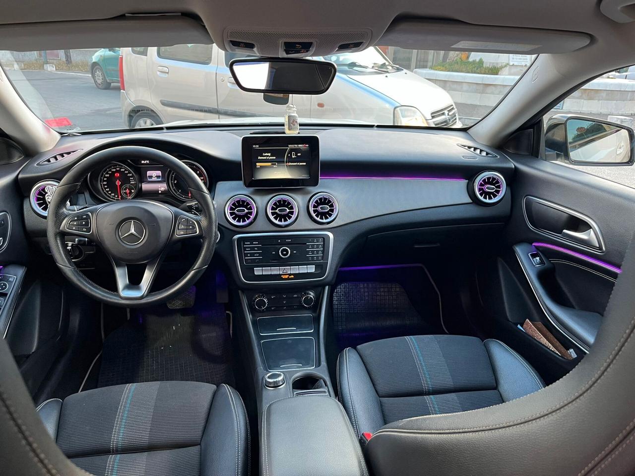 Mercedes-benz CLA 200 d S.W. Automatic Premium