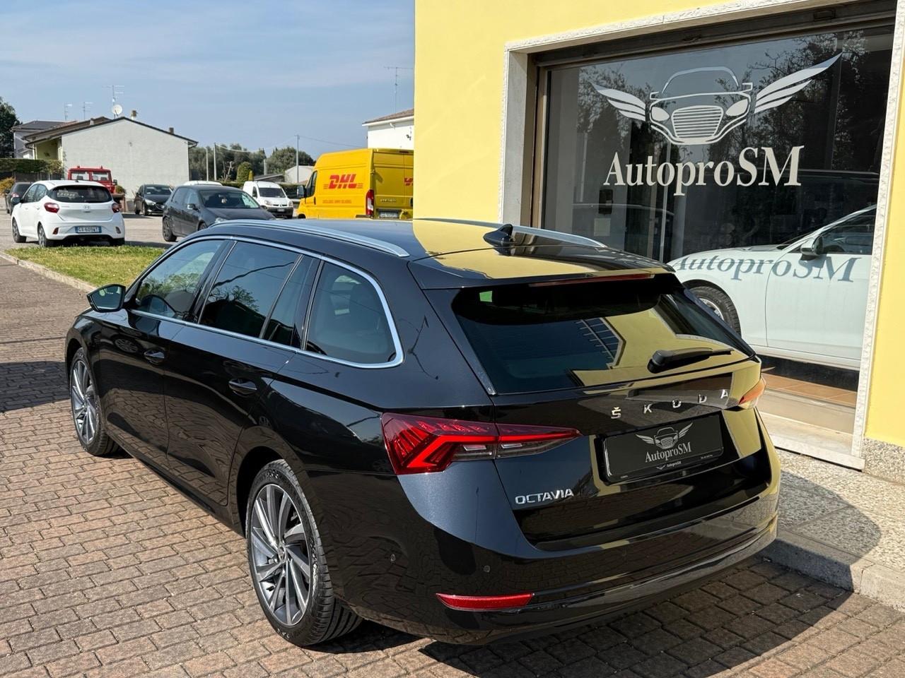 Skoda Octavia 2.0D 150 CV DSG Style/KEYLESS/HEAD UP