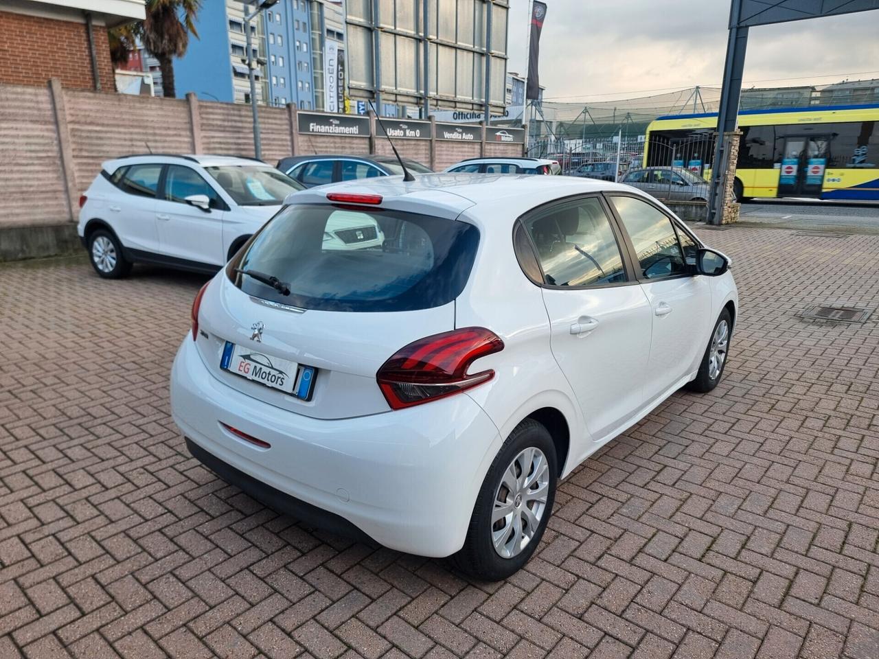 Peugeot 208 BlueHDi VAN 67.000 KM FATTURABILE