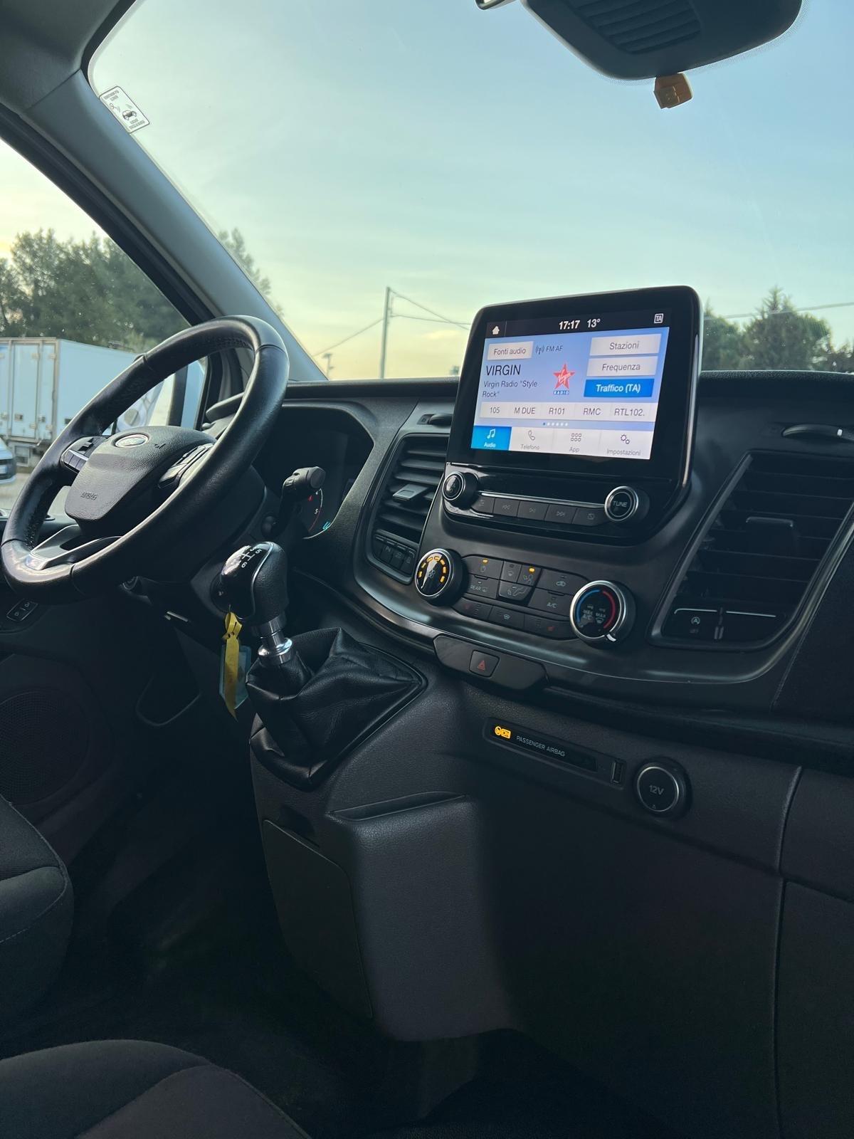 Ford Transit Custom 9 posti 2021 iva deducibile