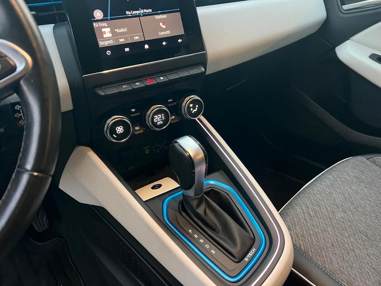 RENAULT CLIO HYBRID E-TECH RS LINE 140cv NEOPAT