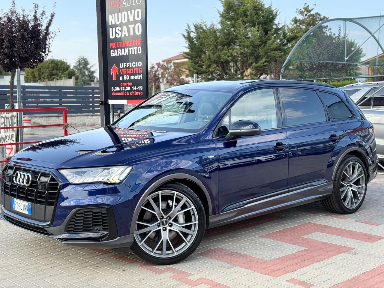 Audi Q7 50 TDI quattro tiptronic S-LINE Plus 7 POSTI