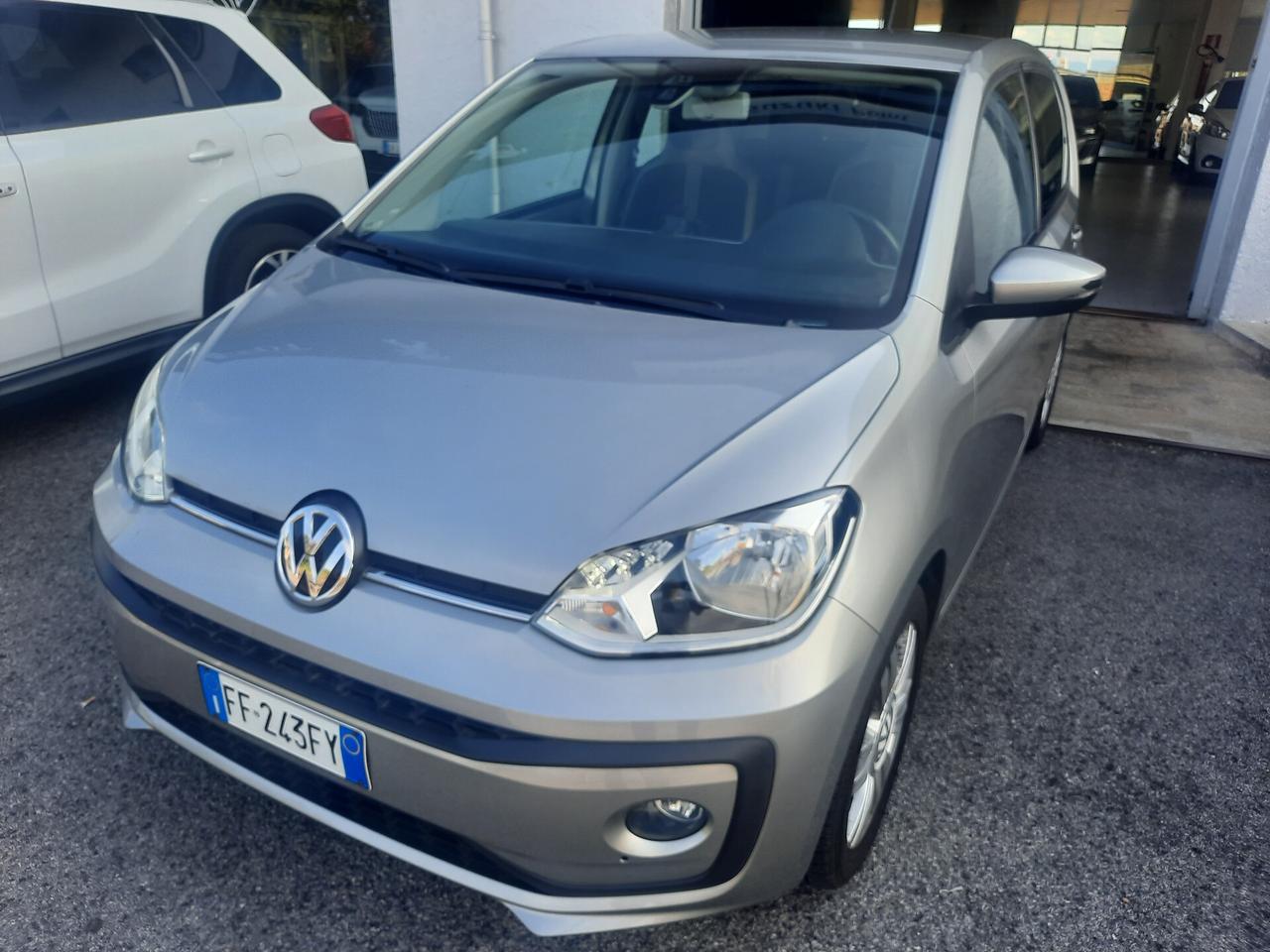 Volkswagen up! 1.0 75 CV 5p. high