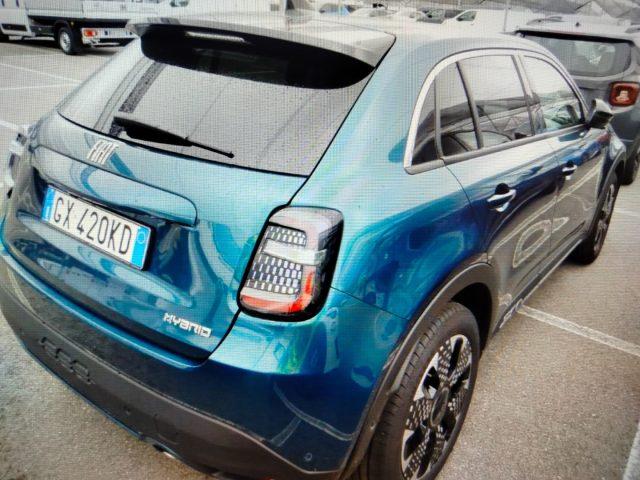 FIAT 600 Hybrid 100 CV DCT MHEV La Prima