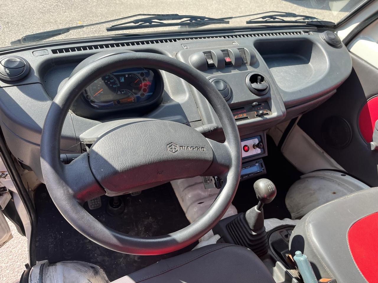 Piaggio quargo con vasca/rib.-700 cc- Diesel -2014