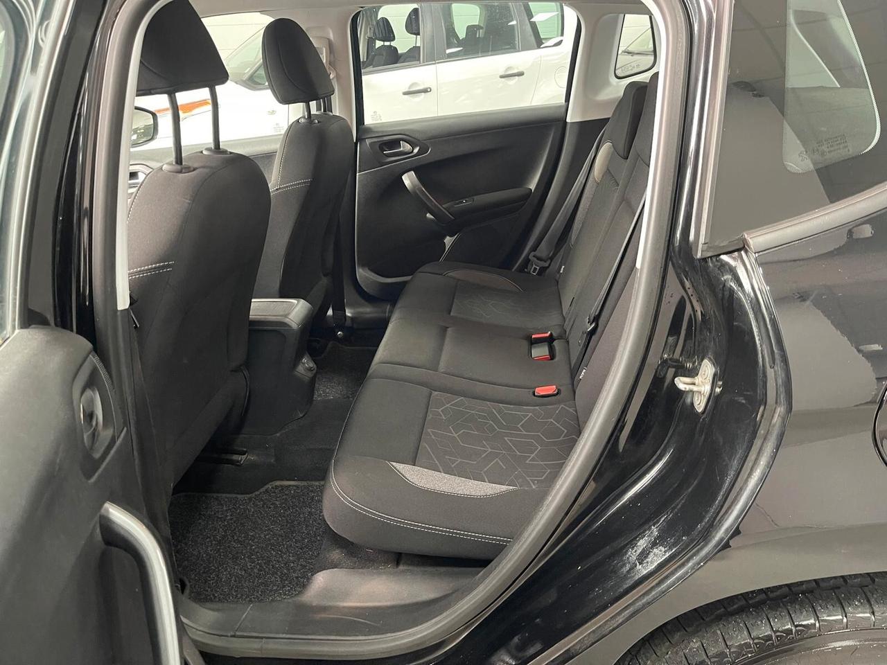 Peugeot 2008 PureTech 82 Allure