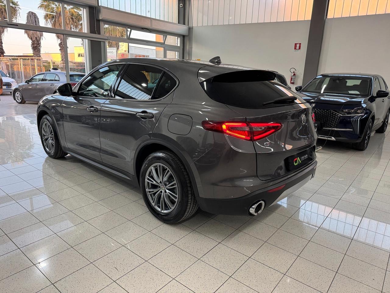 Stelvio 2.2 190CV AT8 Q4 NAVI VETRI SCURI BELLA