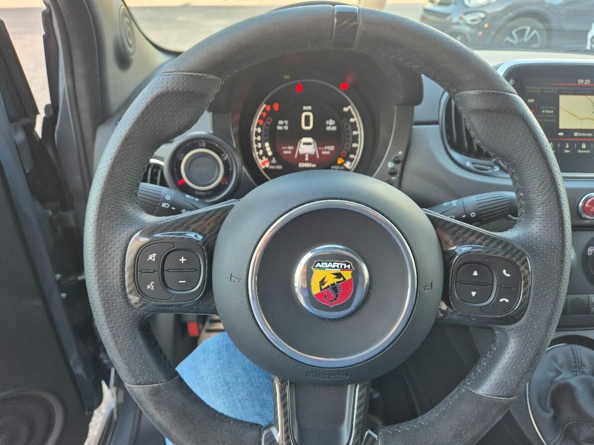 Abarth 595 1.4 Turbo T-Jet 180 CV Competizione