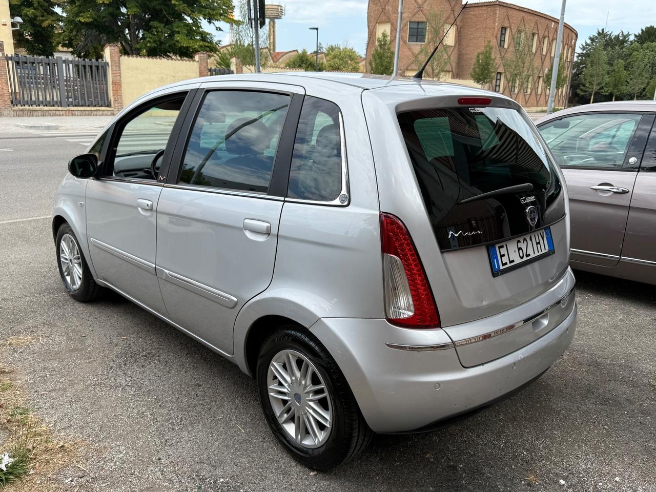 Lancia MUSA 1.3 Mjt 95 CV Gold