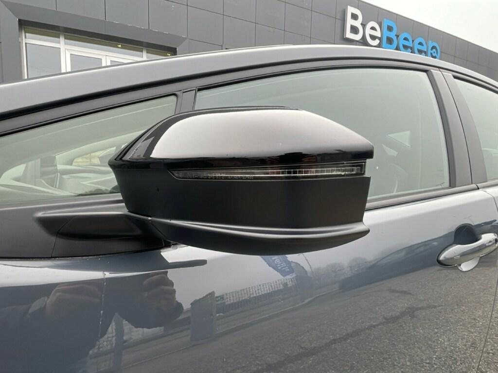 Toyota Prius 2.0 Plug-in Hybrid Active E-CVT