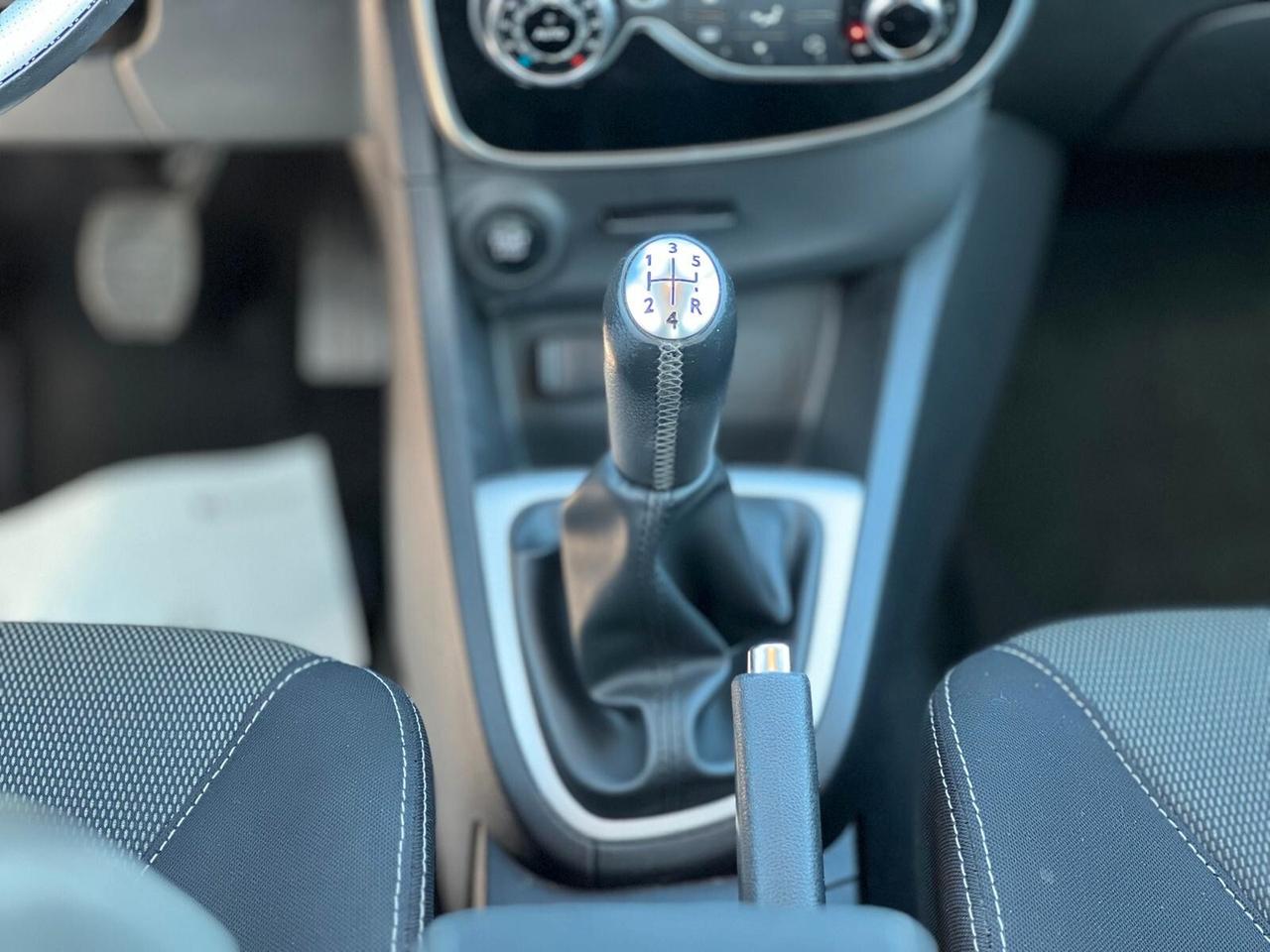 Renault Clio dCi 8V 75 CV Start&Stop 5 porte Energy Intens