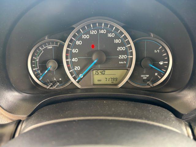 TOYOTA Yaris 1.5 Hybrid 5 porte AUTOMATICA OK NEOPATENTATI