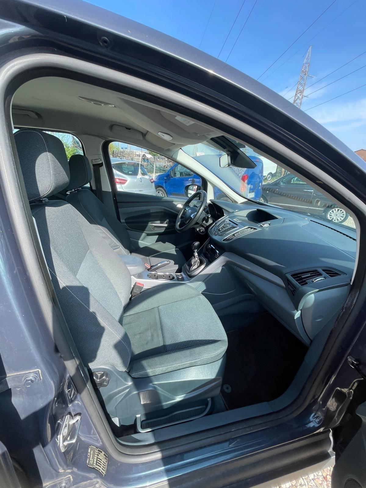 Ford C-Max 1.6 TDCi 95CV Titanium